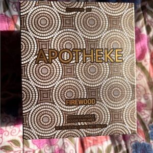 Apotheke Firewood Scented Candle - Brown